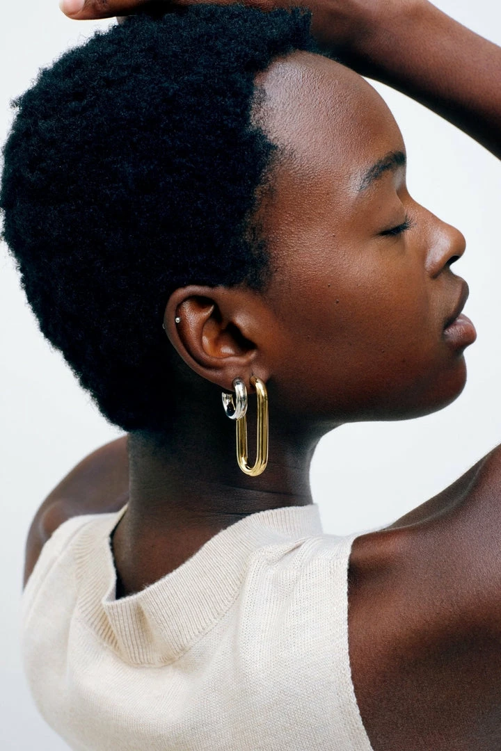 Machete .75" Perfect Hoops In Gold 4 Machete .75" Perfect Hoops In Gold