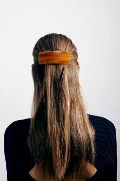 Machete Claws & Clips Jumbo Box Clip In Cognac 8 Machete Claws & Clips Jumbo Box Clip In Cognac