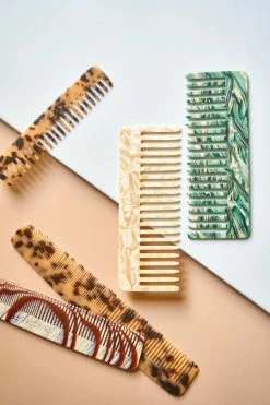 Machete No. 1 Comb In Blonde Tortoise Combs