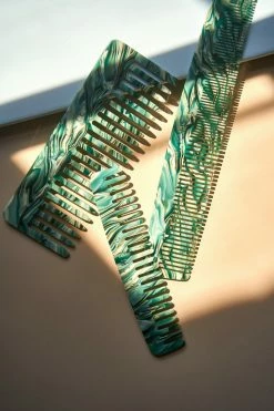 Machete No. 2 Comb In Stromanthe Machete's Most-Gifted