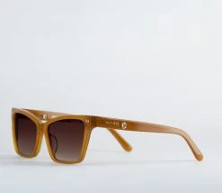 Machete Sally - Sunglasses In Cognac