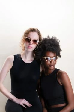 Machete Sally - Sunglasses In Tortoise Checker THE SPOTLIGHT